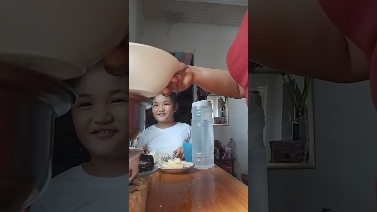 Steambot for our lunch ni beang@thehouse #cookingserye #steambot #yummynoodles