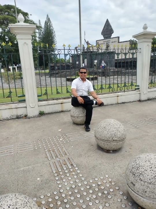 Aku rela hidup menderita #dangdut #rhomairama #takkanlagi