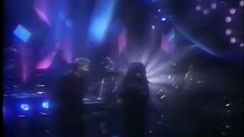 Chaka khan and Peter cetera on the Arsenio hall show pt1
