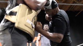 Mike Tyson training Francis Ngannou the BODY SHOT