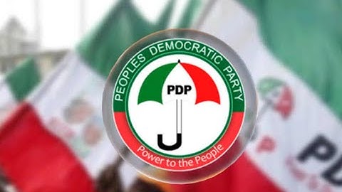 PDP CRISIS ERUPTS: RIVAL FACTIONS CLASH AS POLICE FIRE TEARGAS AT NATIONAL SECRETARIAT