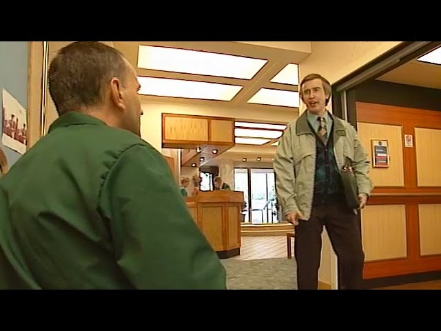 Alan's Graffiti Problem - I'm Alan Partridge - BBC