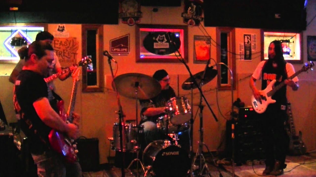 Ben Pu @ Tenneyson's Tap