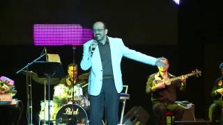 Video thumbnail of "Эюб Якубов - Один раз живем [Бакинская музыка] (live)"