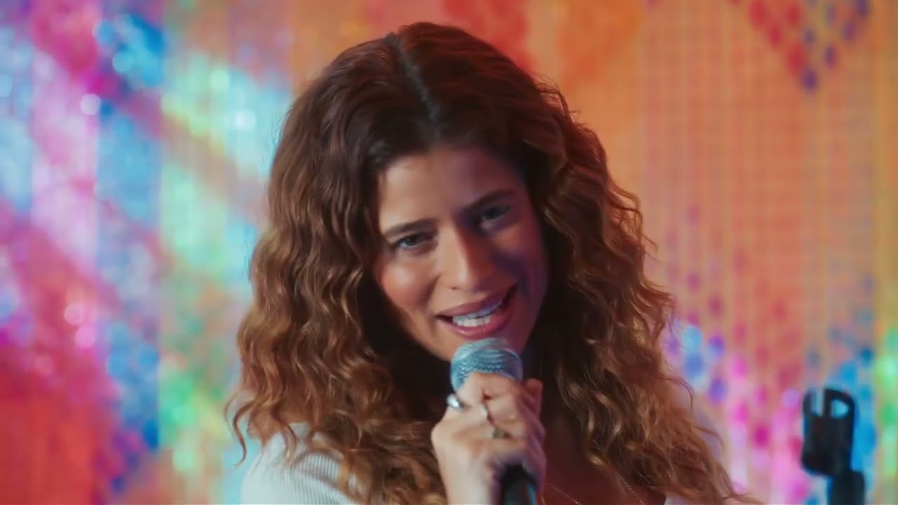 EM UM BAR QUALQUER- NOVELA Coração Acelerado - Yara Flor