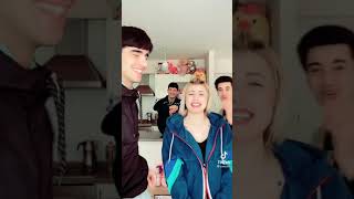 O Şarkı Öyle Söylenmez Canım Ya Seni Çok Seviyorum 😊😊💜💜😅💚💚