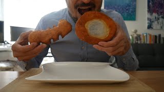 ASMR AUF DEUTSCH – Schmalznudel (Ausgezogene) und Striezel – German Frisbee Donut