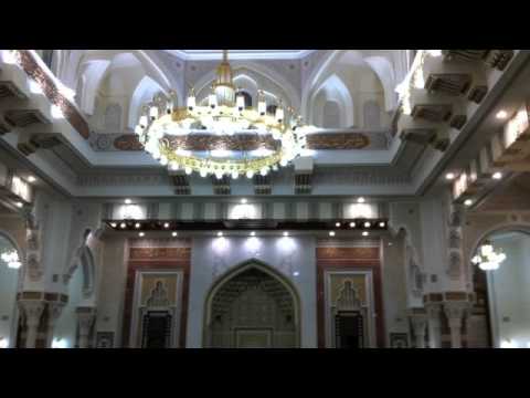 BEAUTIFUL AZAAN BY RAHEMUDEEN IN DUBAI JUMEIRAH MASJID MAHRABAT