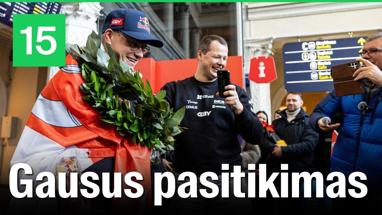 Rokas Baciuška grįžo iš Dakaro ralio: pasitiko žmona ir būrys gerbėjų