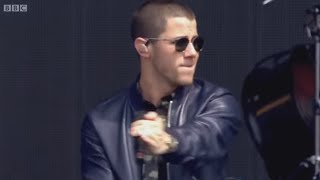 Nick Jonas - Close (Live at Radio 1's Big Weekend 2016)