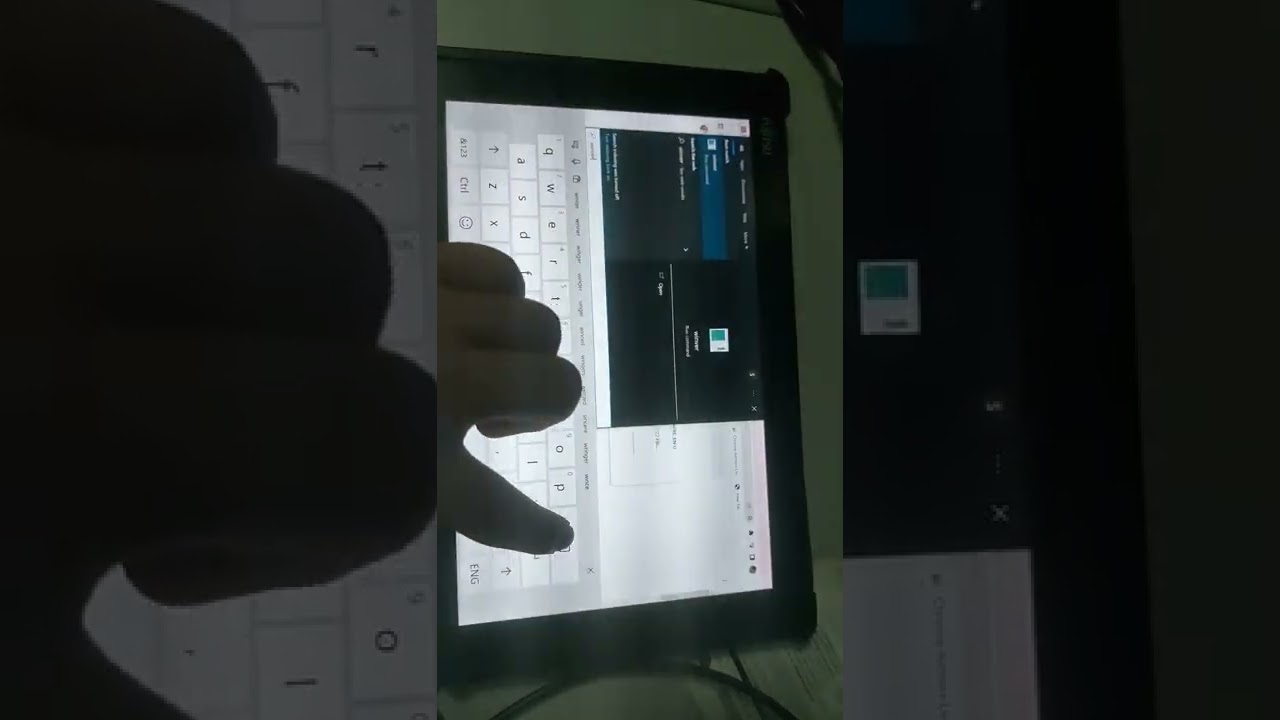 Windows 10 21H2 บน fujitsu arrow tab Q506