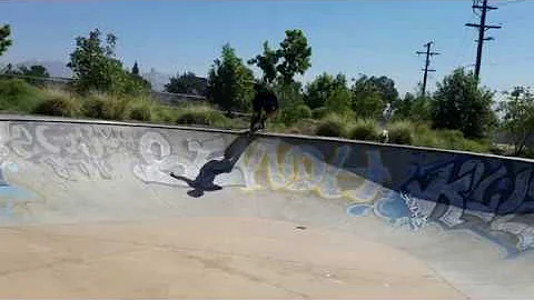 Skaterneering: Vertaholic | Starring Vert Master K...