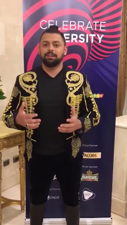 Joci Papai greets Blogilkar readers at ESC 2017