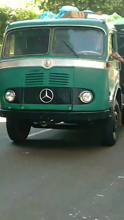 mercedinho  antigo duas depreção  verde ou  azul lp321 lindo