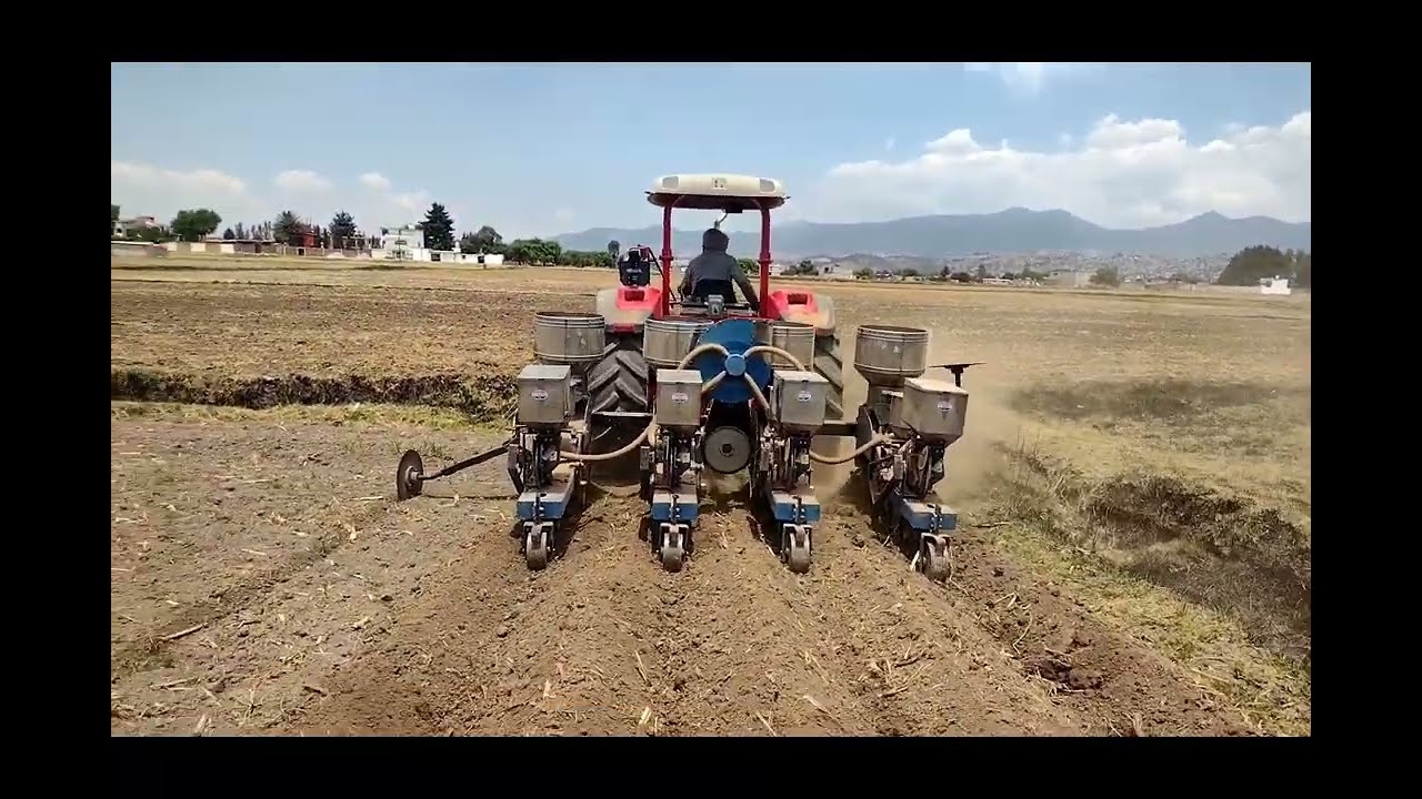 Sembradora Famaq en acción. Mejorada