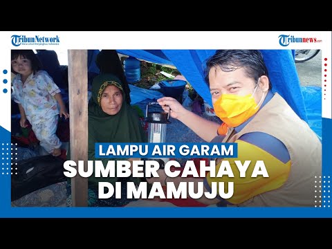 Lampu Air Garam Jadi Sumber Cahaya Malam Hari di Mamuju