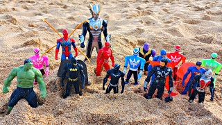 SUPERHERO AVENGERS ULTRAMEN HULK SMASH vs IRON MAN vs CAPTAIN AMERICA vs SPIDERMAN vs THANOS