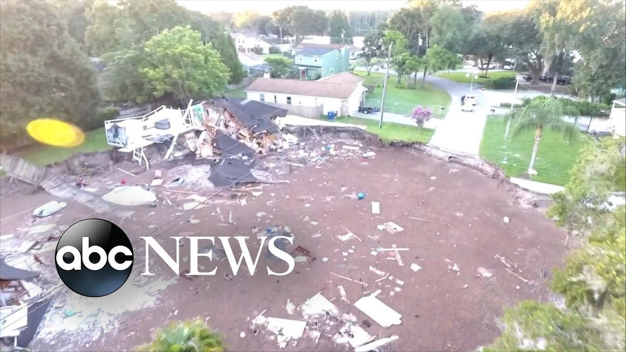 Massive Florida Sinkhole Destroys Homes