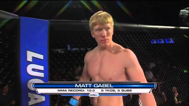 FULL FIGHT VIDEO: Daniel 'El Leon' Hernandez defen...