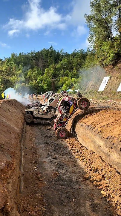 The Most Thrilling Off-Road Race of the Year  #jeep #offroad