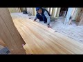 無垢床材（ヒノキ）の施工風景