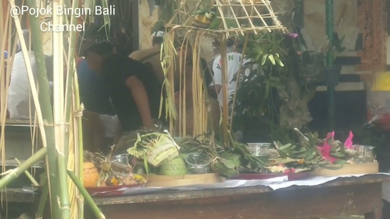 Upacara Butayadnya di Pekarangan