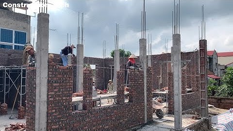 Concrete Pillar Construction Techniques and Solid Brick Wall Installation Skills