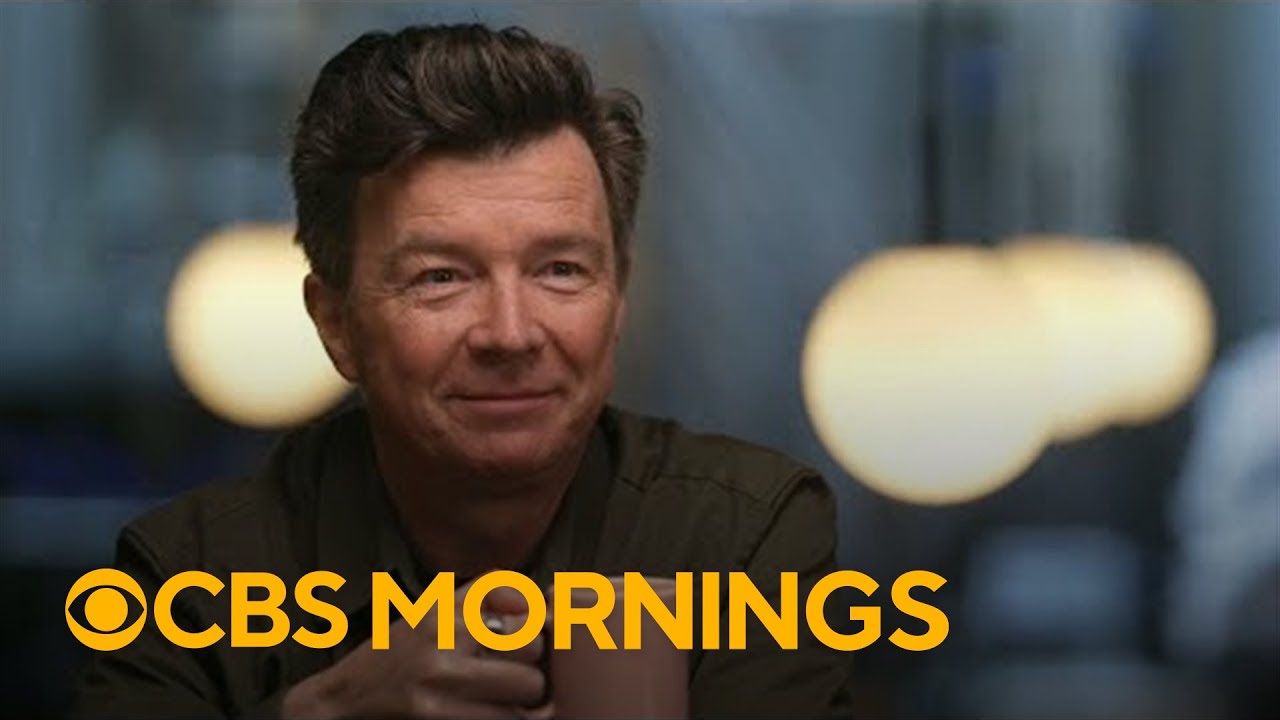 Never Gonna Give You Up' singer Rick Astley rickrolls TikTok, scores  millions of views - Good Morning America