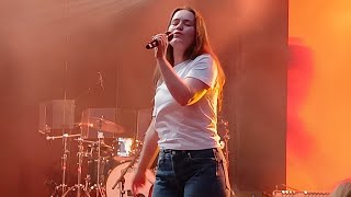 Download Lagu Sigrid - 'Jellyfish' - Live at Foynhagen - Tønsberg - July 17, 2025, Norway MP3 Download Lagu Sigrid - 'Jellyfish' - Live at Foynhagen - Tønsberg - July 17, 2025, Norway MP3