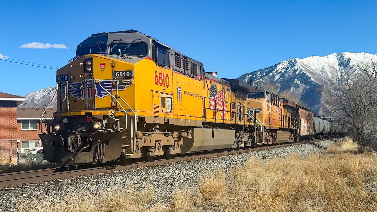 [4K] Waxy crude oil loads roll through Springville, Utah!