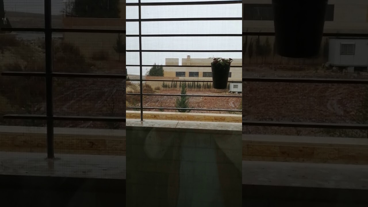 first little snow flakes(jordan winter 2019)