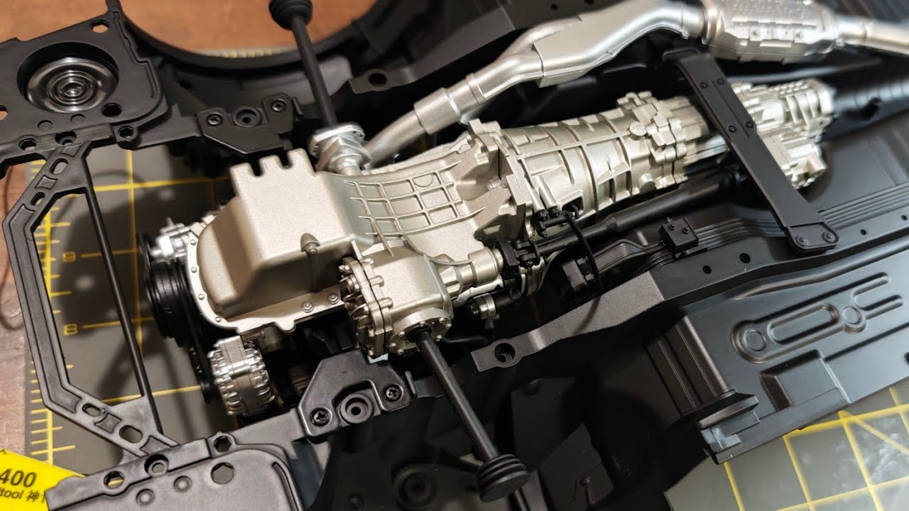 パイプに苦戦!スカイラインGTRニスモR32 69号スペアタイヤの組立デアゴスティーニ
