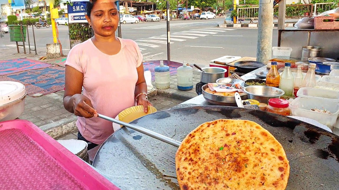 Maharaja  Paratha || Street Food of India || Husband Wife Selling Street Food | Tasty Street Food