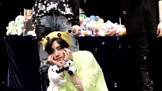 [4K fancam]190601 Sinchon fansign event  귀요미 맠카츄🐱⚡  GOT7 마크 (MARK)focus