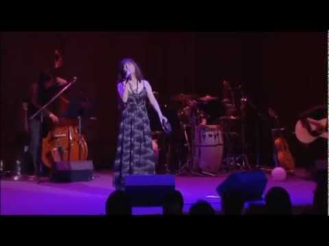 島谷ひとみ　　雨の日には 雨の中を 風の日には 風の中を　(Live 2011)