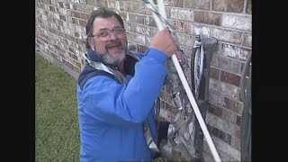 Who Unwraps Their Pipes | WWL Flashback with Late Frank Davis