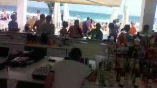 Shoto Plays Retro Beach Bar Mania