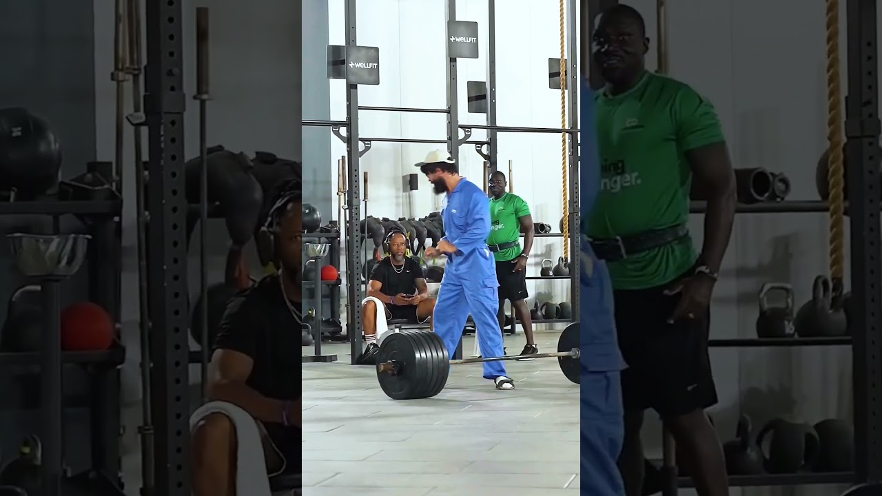 cleaner frank 😁 #prank #prank #motivation #liftingzone