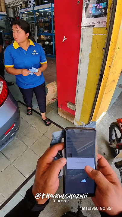 Mana ada ruang, akan selit juga. Peduli apa