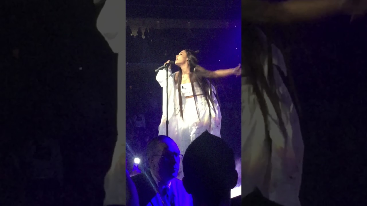 LEAVE ME LONELY - Ariana Grande Buffalo