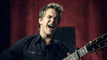 Thumbnail of Hunter Hayes - Storm Warning (Official Music Video)