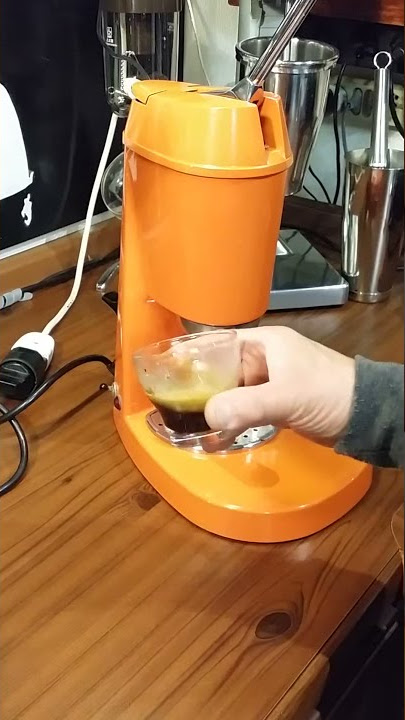 Arrarex Caravel Vintage Lever Espresso Machine Orange Color
