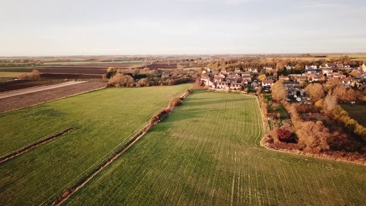 Mavic with Vodafone V8