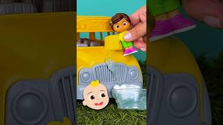 Let's Clean the Dirty Bus! 🚌🧼🫧 Wheels on the Bus Toy Play #cocomelon #shorts — video thumbnail