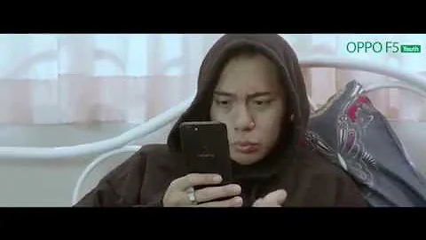 Hlwan Paing လႊမ္းပိုင္ - ဘာညာဘာညာ (Official Music Video)