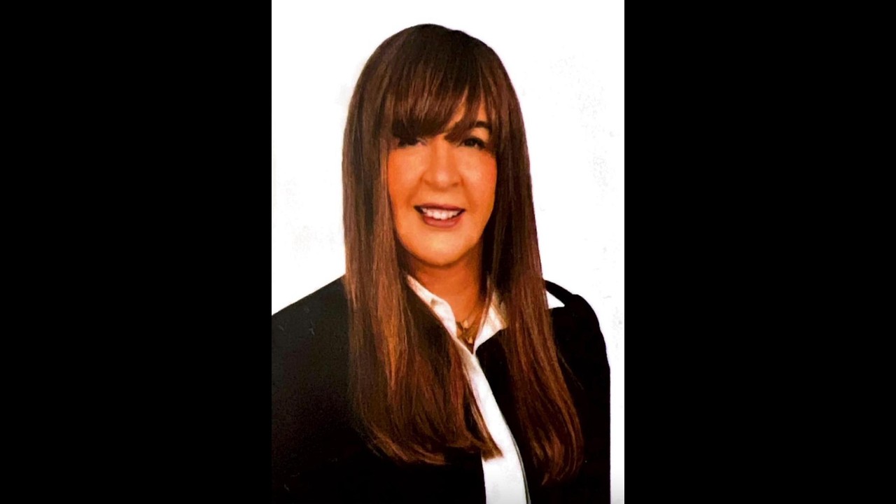 هو أنت قائد ولا مدير؟ مع بودكاست أنت مش لوحدك