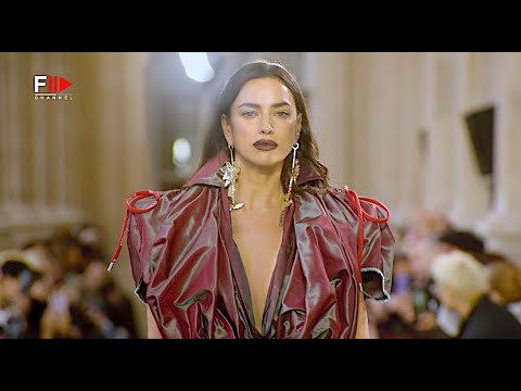 VIVIENNE WESTWOOD Fall 2023 Paris – Fashion Channel