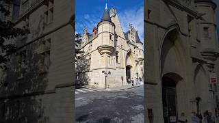🇫🇷 Hidden Paris ❤️ Discover the Saint-Paul Neighborhood in Le Marais | 4K #Shorts