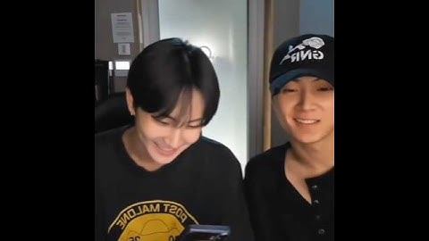 jungwon proudly showing jay