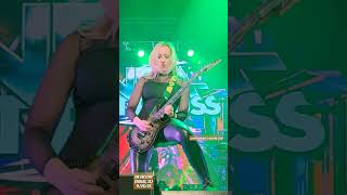 Nita Strauss @The Factory in Dallas TX (11/25/23) #guitar #badassmoment